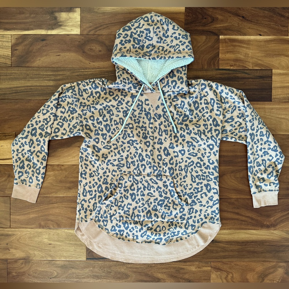 Maurices Leopard Print Fleece Lined Hoodie size Large